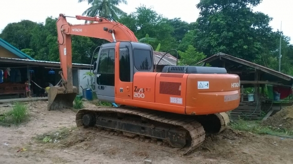 ขายแบคโฮ HITACHI ZX200 สภาพสวยเต็มทุกอย่าง เอกสารเล่มทะเบียน ขายแบคโฮ HITACHI ZX200 สภาพสวยเต็มทุกอย่าง เอกสารเล่มทะเบียน