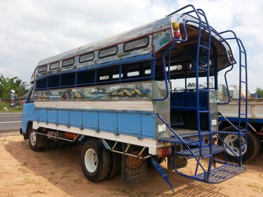 ขายรถโดยสาร ISUZU NKR100แรง เครื่องดี แคชซีสวย ยางดี ภายในสวย ยาว4.30เมตร มีเบาะเสริมแถวกลาง ติดเครื่องเสียงชุดใหญ่ เอกสารพร้อมโอน สนใจโทร 090-8588220คุณนะ ID:narong498 หรือ www.truck.in.th/498 จัดไฟแนนซ์ได้เงื่อนไขง่ายๆวันเดียวรับรถ