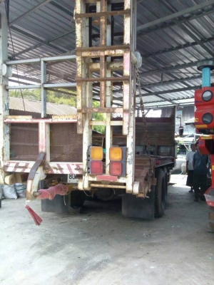 ขายเทรลเลอร์หัวยาว กับรถเกี่ยวศักดิ์พัฒนา SS200 เครื่องHINO 175เทอร์โบ อุ้ม1.5ตัน ปี45 ผ่อน2งวดได้ สนใจโทร 090-8588220คุณนะ ID:narong498 หรือ www.truck.in.th/498