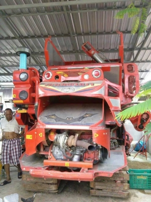 ขายเทรลเลอร์หัวยาว กับรถเกี่ยวศักดิ์พัฒนา SS200 เครื่องHINO 175เทอร์โบ อุ้ม1.5ตัน ปี45 ผ่อน2งวดได้ สนใจโทร 090-8588220คุณนะ ID:narong498 หรือ www.truck.in.th/498