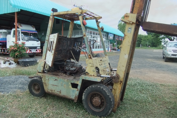 ขาย รถโฟล์คลิฟ KOMATSU ขาย รถโฟล์คลิฟ KOMATSU