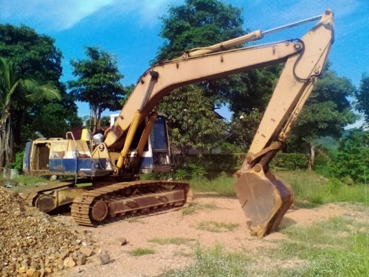 แบคโฮ KOMATSU PC200-5 มีเอกสาร