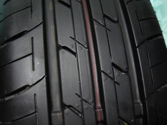 ขายยางติดรถป้ายแดง ขนาด 175 65R 14 ขอบ 14 สภาพใหม่ๆ