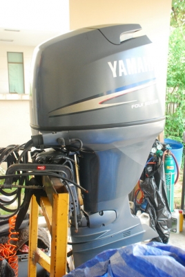 ขายเครื่องเรือ Yamaha 80 Four หัวฉีด ขายเครื่องเรือ Yamaha 80 Four หัวฉีด