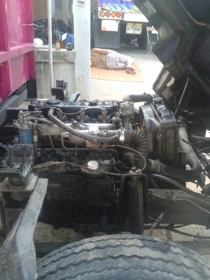 ขายหรือเทิร์นเอา  6  ล้อใหญ่  ครับ