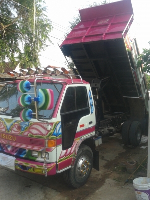 ขายหรือเทิร์นเอา  6  ล้อใหญ่  ครับ