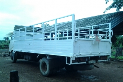 HINO KM779 เครื่อง 117ฝาแดง เพาเวอร์ กะบะยาว 5.5 เมตร ยาง825 ขอบ16 ภาษีขาด 1 ปี HINO KM779 เครื่อง 117ฝาแดง เพาเวอร์ กะบะยาว 5.5 เมตร ยาง825 ขอบ16 ภาษีขาด 1 ปี