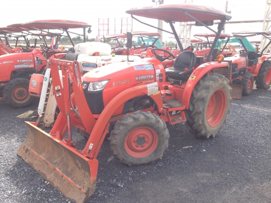 KUBOTA L3608 พร้อมใบมีดติดตัวรถ ชั่วโมงน้อยสุดๆ
