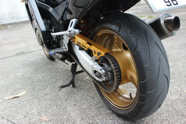 cbr1100xx super blackbird ปี99 หัวฉีด ทะเบียน กทม.