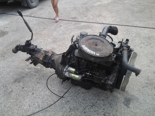 ขายเครื่องยนต์ TD25 พร้อมเกียร์-เครื่องแน่นมาลองเครื่องดูก่อนครับไม่ผิดหวังแน่นอน  25000