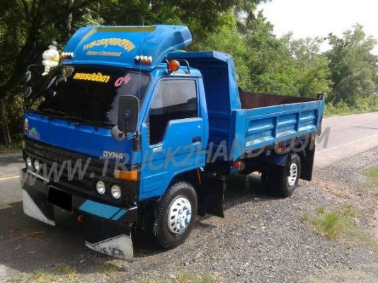 รถบรรทุก 6 ล้อดัมพ์ TOYOTA DYNA ปีจดทะเบียน 2537 115 แรงม้า