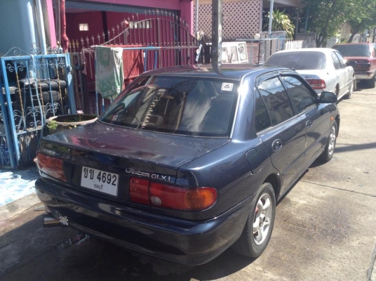 ขายครับ. E-car. ปี95 1.5. ไฟฟ้า เกียรธรรมดา. ไม่แกส. สีพอได้ ภายในพอได้ เครื่องได้ เกียรดี. ช่วงล่างได้. พร้อมใช้ เเอร์เยน. วิ่งไกลสบาย. ราคาน่าฟัง แค่ 39000. 085-359-4089. กอล์ฟครับ ดูรถสายไหมวงศกร ครับ