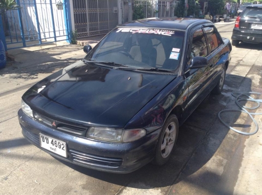 ขายครับ. E-car. ปี95 1.5. ไฟฟ้า เกียรธรรมดา. ไม่แกส. สีพอได้ ภายในพอได้ เครื่องได้ เกียรดี. ช่วงล่างได้. พร้อมใช้ เเอร์เยน. วิ่งไกลสบาย. ราคาน่าฟัง แค่ 39000. 085-359-4089. กอล์ฟครับ ดูรถสายไหมวงศกร ครับ