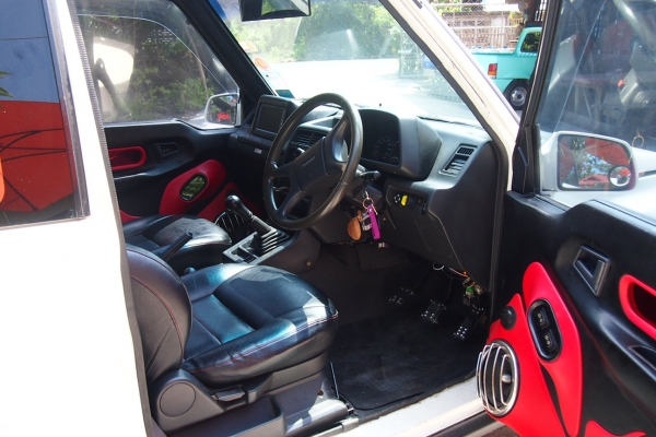 ขาย suzuki vitara 3ประตู เครื่องหัวฉีด lpgหัวฉีด สภาพสวย ขายราคา 229,000.- (ที่เชียงใหม่) ขาย suzuki vitara 3ประตู เครื่องหัวฉีด lpgหัวฉีด สภาพสวย ขายราคา 229,000.- (ที่เชียงใหม่)