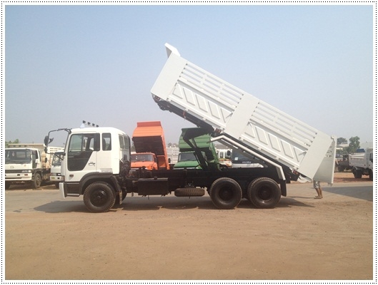 ขาย 10 ล้อดั้มพ์ดิน HINO PROFIA เครื่อง K13C 360 แรงม้าระบบน้ำมัน กระบะดั้มพ์ดิน ยาว 6.00 เมตร กว้าง 2.50 เมตร สูง 1.50 เมตร รถทำใหม่หมด รับประกัน พร้อมทะเบียนพร้อมเล่ม ขายไม่แพงโทรสอบถามได้ค่ะ