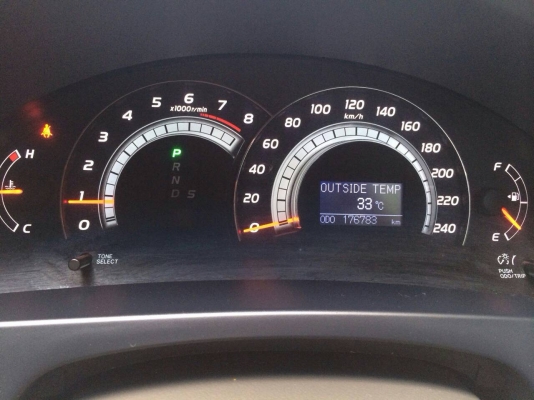 Camry 2.4 v ปี 08 รถตัวถังสวย ภายในเนี้ยบ Camry 2.4 v ปี 08 รถตัวถังสวย ภายในเนี้ยบ