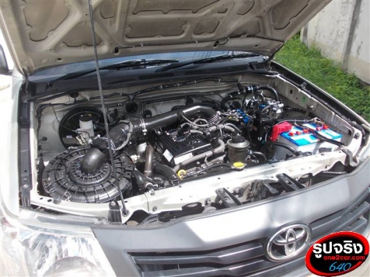 วีโก้ หัวเดี่ยว 2.7 เบนซิล ติด LPG ปี 2012 วีโก้ หัวเดี่ยว 2.7 เบนซิล ติด LPG ปี 2012