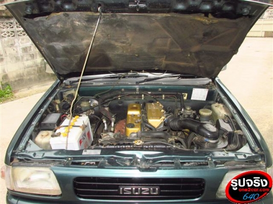 ISUZU CAMEO 2.5 เกียร์ธรรมดา รถบ้านแท้ ปี 95 ISUZU CAMEO 2.5 เกียร์ธรรมดา รถบ้านแท้ ปี 95