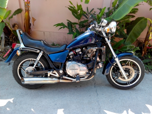 ขาย Honda magna 750 ทะเบียนแท้ โอนขนส่ง