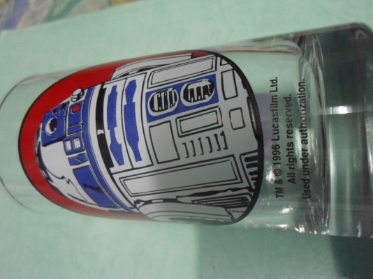 แก้วสตาร์วร์ เป๊ปซี่ 6 ใบ + แก้วเวิร์ดคัพ 94 6 ใบ  ขายเหมา 600 บาท