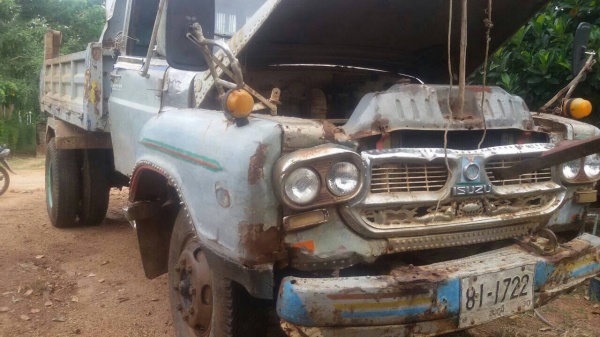 ขาย 6 ล้อหัวยาวดั้ม ISUZU เครื่อง 6BF1 180 แรงม้า คัสซีสวยจัด เฟืองท้ายใหญ่ ทะเบียนพร้อมโอนครับ ขาย 6 ล้อหัวยาวดั้ม ISUZU เครื่อง 6BF1 180 แรงม้า คัสซีสวยจัด เฟืองท้ายใหญ่ ทะเบียนพร้อมโอนครับ