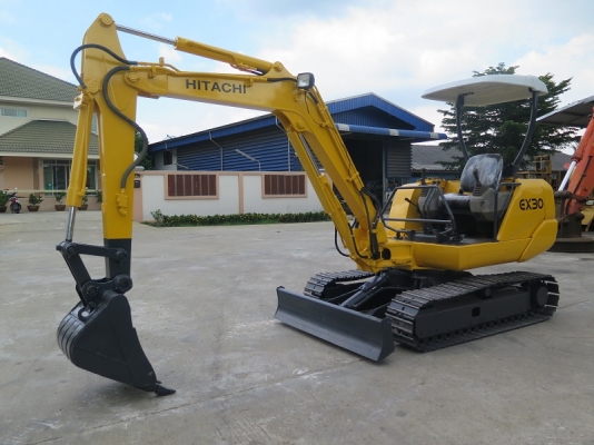 รถขุด แบคโฮล HITACHI - EX30 ทำสีใหม่ มือสองญี่ปุ่น พร้อมไลน์หัวเจาะ