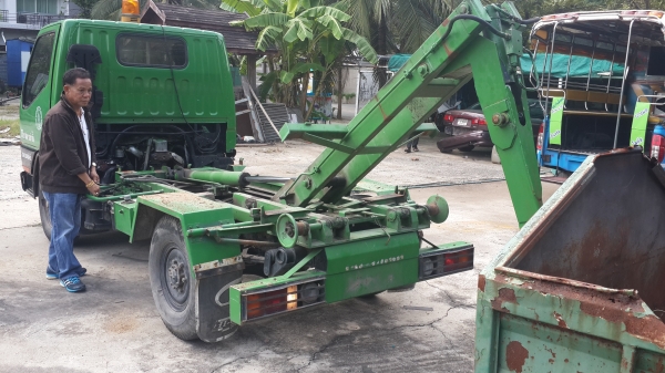 ขายครับชุดไฮดรอริคดั๊มพ์ยกกระขึ้นลงได้เทศบาลสภาพดี