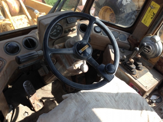 รถตัก CATERPILLAR 926E เก่าญี่ปุ่นแท้ ลดราคาพิเศษสุดๆๆๆ