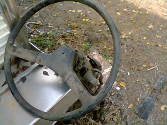 ขายพวงมาลัย ฮีโน่ F18 อันละ2,800บาท