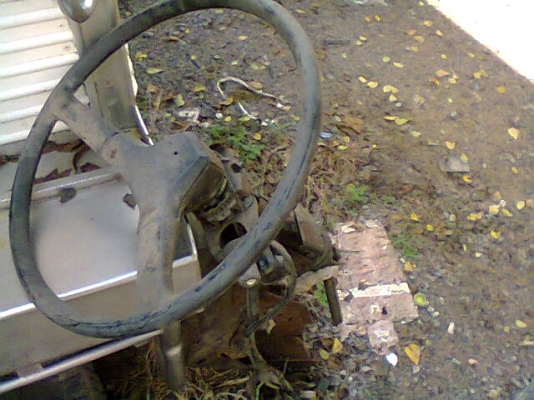 ขายพวงมาลัย ฮีโน่ F18 อันละ2,800บาท