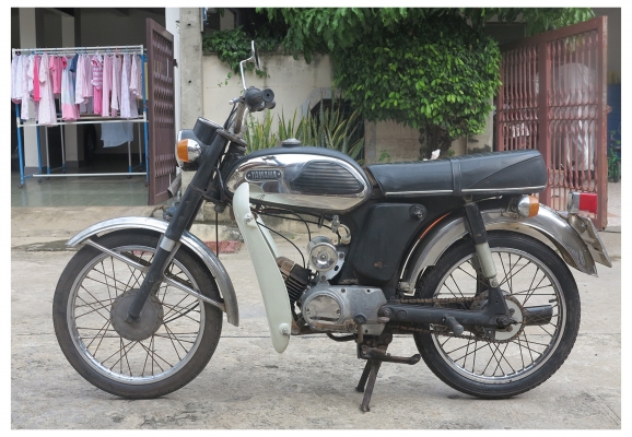 Yamaha YG5 รถคลาสสิคปี1967 (ทะเบียนโอนขนส่ง) Yamaha YG5 รถคลาสสิคปี1967 (ทะเบียนโอนขนส่ง)