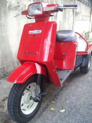 ป๊อป3ล้อ 50 cc. honda gyro up