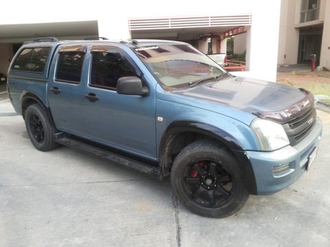 ขาย dmax 4 ประตู ปี 03 ติด lpg