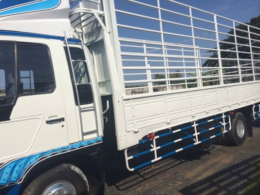 ขาย 6 ล้อ ฮีโน่ เครื่อง 195 แรง