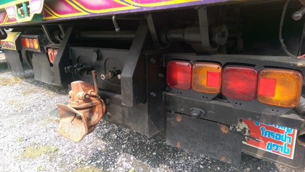 ขาย 10 ล้อฮีโน่ 2 เพลาดัมพ์ เครื่อง 320 แรง ปี 2546