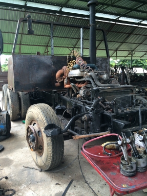 ขายรถหัวลาก  นิสสัน ยูดี CW41M 265  แรง 2 เพลา