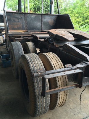 ขายรถหัวลาก  นิสสัน ยูดี CW41M 265  แรง 2 เพลา