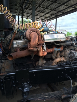 ขายรถหัวลาก  นิสสัน ยูดี CW41M 265  แรง 2 เพลา