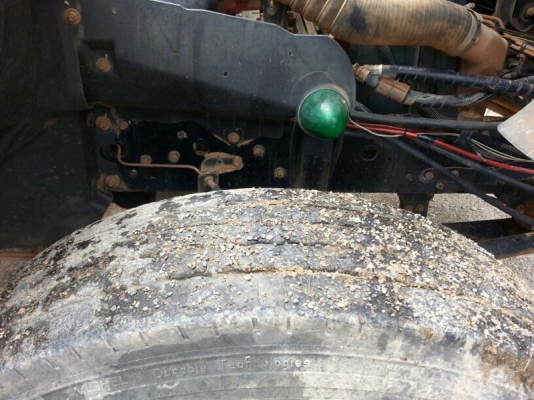 รถฮีโน่ 6 ล้อดั้ม FC4J 150 แรงม้า. ปี 50 สนใจติดต่อ 081 - 6079515 รถฮีโน่ 6 ล้อดั้ม FC4J 150 แรงม้า. ปี 50 สนใจติดต่อ 081 - 6079515