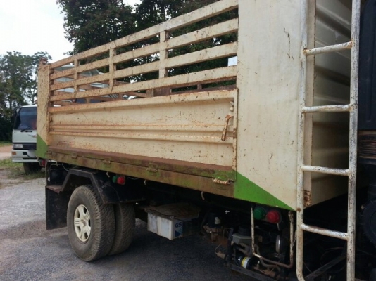 รถฮีโน่ 6 ล้อดั้ม FC4J 150 แรงม้า. ปี 50 สนใจติดต่อ 081 - 6079515 รถฮีโน่ 6 ล้อดั้ม FC4J 150 แรงม้า. ปี 50 สนใจติดต่อ 081 - 6079515