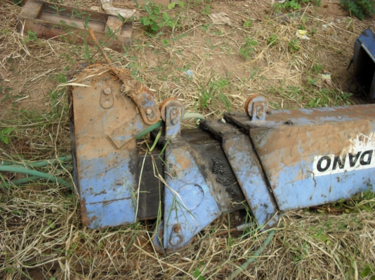 ขายด่วนเครนชุเปอร์แชืดไม่รู้กีตันดูเอาในรายละเอียดz500