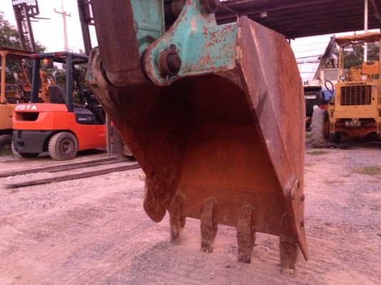 แบคโฮ KOBELCO SK115SR-1ES ปี 2005 จากญี่ปุ่น 100\%