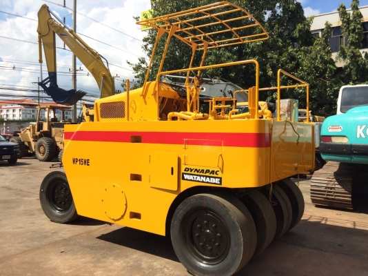 ขายด่วนรถบดล้อยาง7ล้อ Watanabe WP15WE พร้อมใช้ เก่าญี่ปุ่น