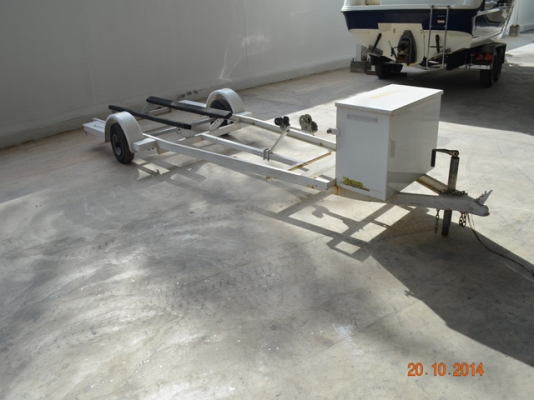 Jet ski trailer