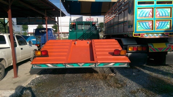 10 ล้อเดกก้า 2 เพลา เครื่อง 195 แรง รถห้างแท้ ต่อหางแบคโคร พร้อมใช้งาน