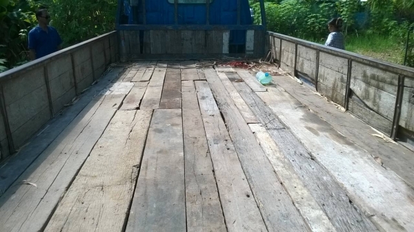 ขายรถสวยพร้อมใช้ 6 ล้อ TOYOTA BU87 คัสซีสวยตลอดเส้น เครื่อง 14B 115 แรงม้า เกียร์สั้น เก๋งบางไม่เคยทำสี ทะเบียนพร้อมโอนครับ