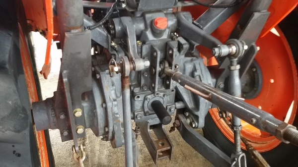 ปัญญาแทรคเตอร์มาแล้ว...จัดมาให้ครับ รีบโดยด่วน.คูโบต้า L3408ผาน CMT 6x22  สภาพสวย เล่มพร้อมคับ จัดส่ง อ.เมือง จ.เพชรบูรณ์