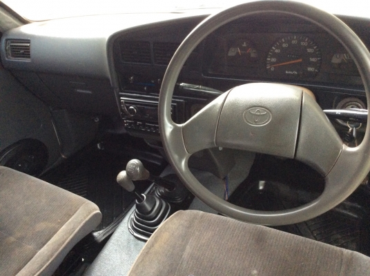 ขายTOYOTA LN 106 คานแข็งจากโรงงาน ขายTOYOTA LN 106 คานแข็งจากโรงงาน