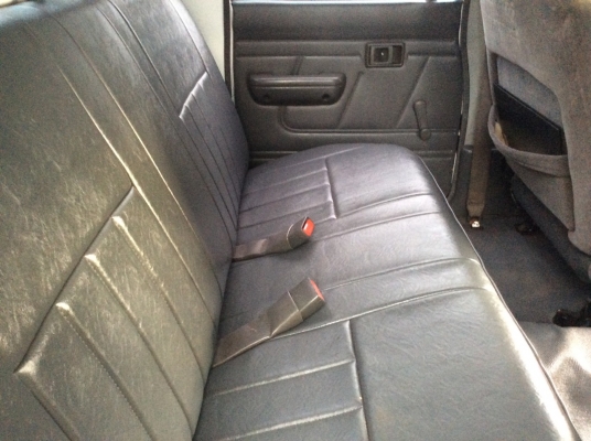 ขายTOYOTA LN 106 คานแข็งจากโรงงาน ขายTOYOTA LN 106 คานแข็งจากโรงงาน