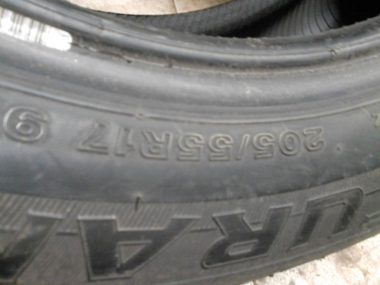 205/55R17 BRIDGESTONE TURANZA ER370 ปี2012 ( ไม่มีปะ ) มี 2 เส้น TEL.081-427-3941 205/55R17 BRIDGESTONE TURANZA ER370 ปี2012 ( ไม่มีปะ ) มี 2 เส้น TEL.081-427-3941